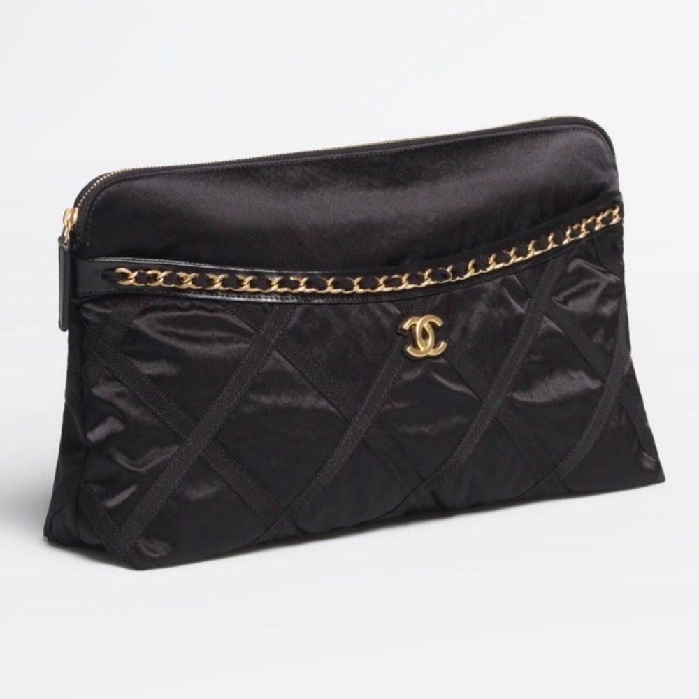 BNIB Chanel black grosgrain nylon foldable tote/clutch quilted gold brand new